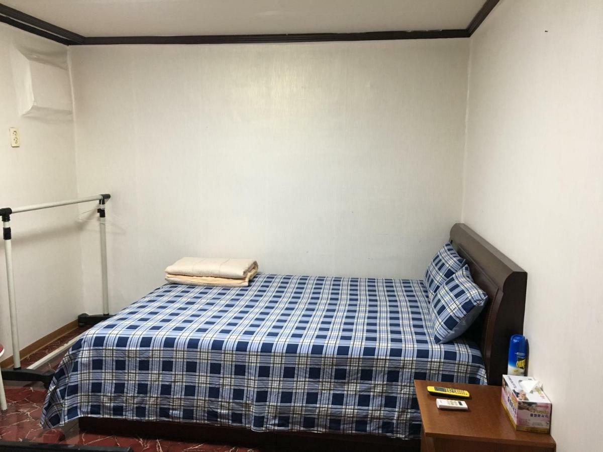 Coin Motel Μπουσάν Εξωτερικό φωτογραφία